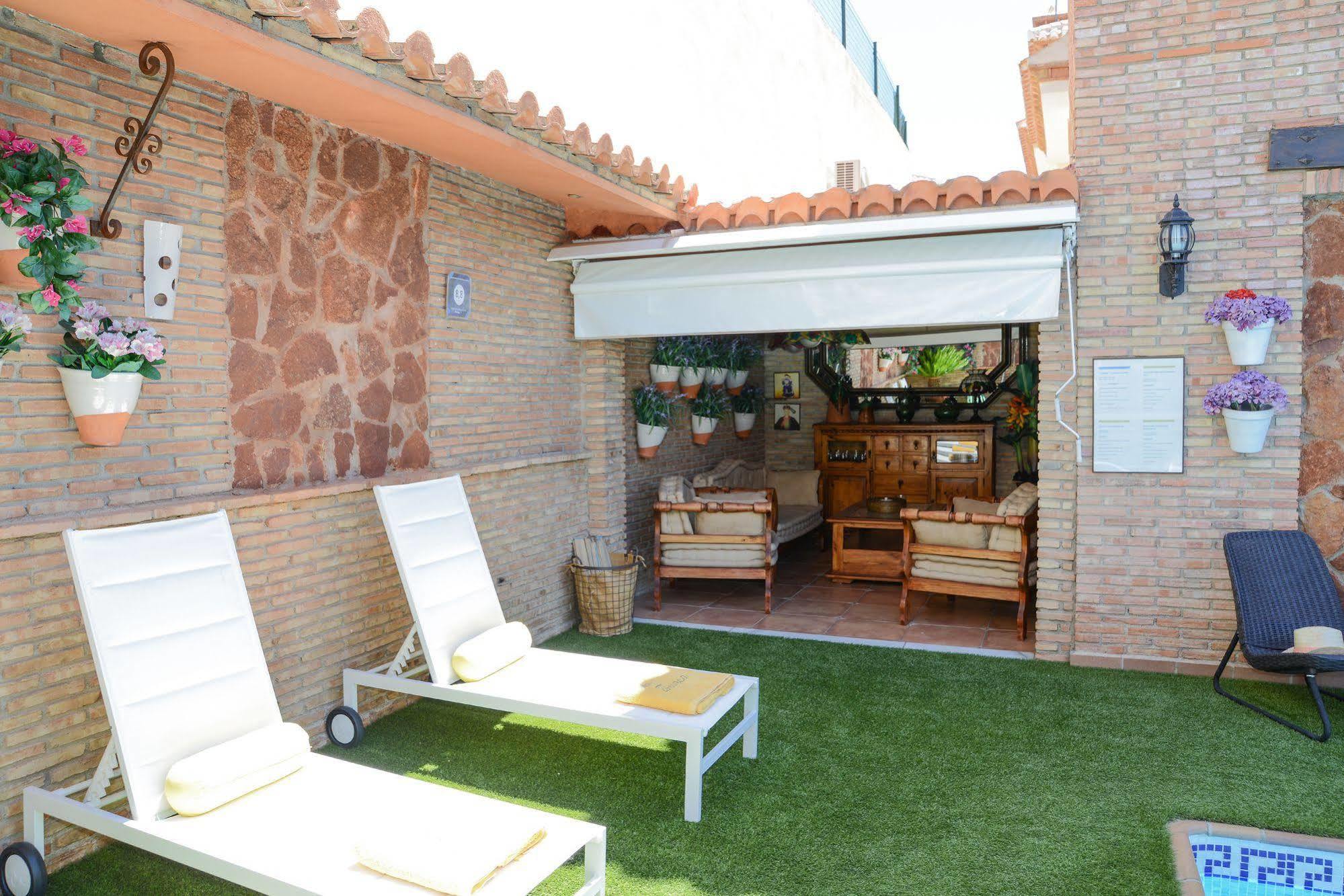 Apartamentos Turisticos Tronca Luxury Granada Eksteriør bilde