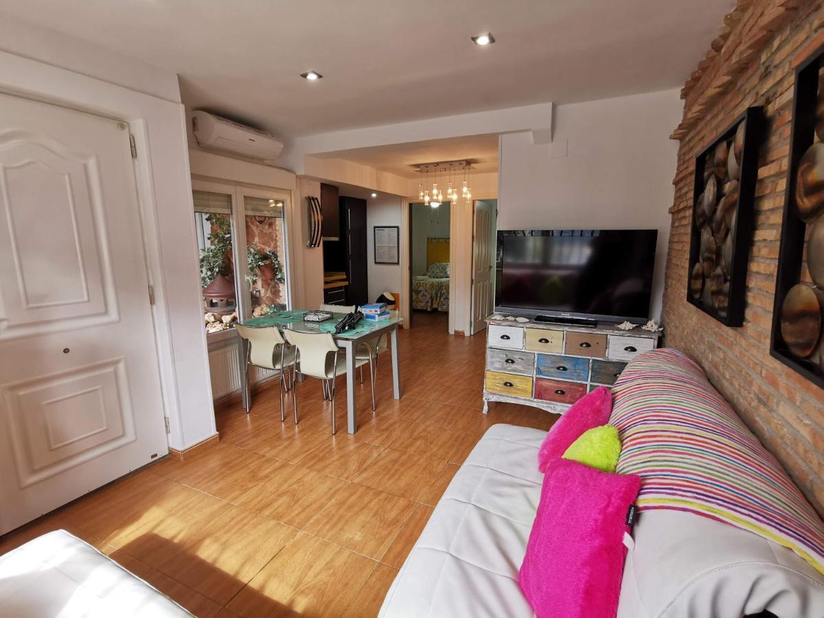 Apartamentos Turisticos Tronca Luxury Granada Eksteriør bilde